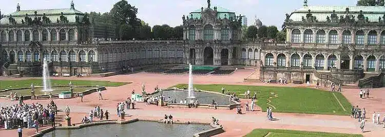 dresden-zwinger-courtyard