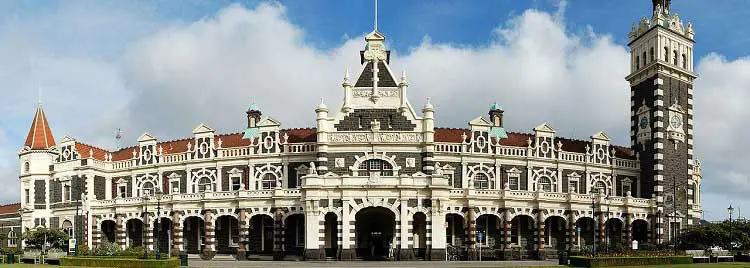dunedin-railway-station