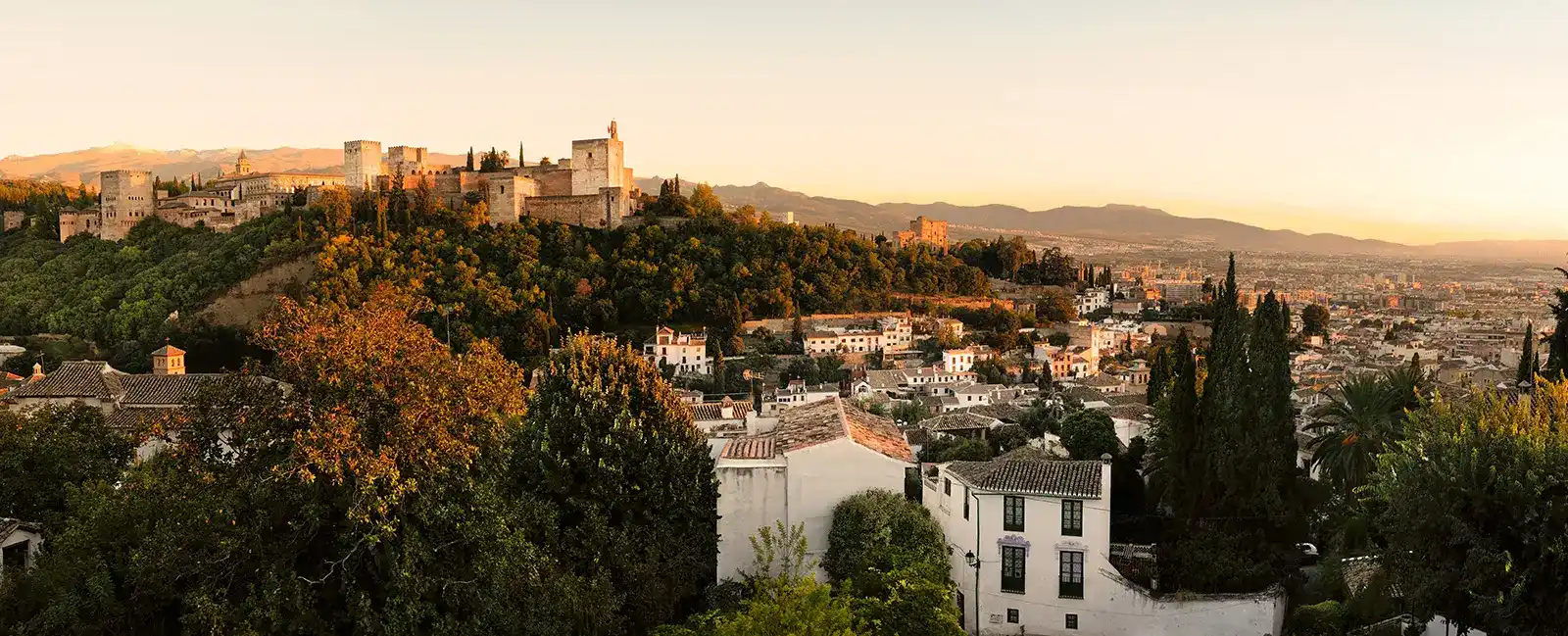 alhambra-granada-spain-sunset