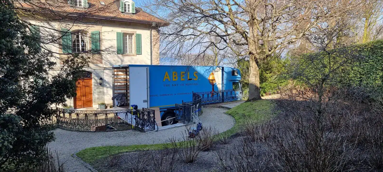 Abels truck unloading
